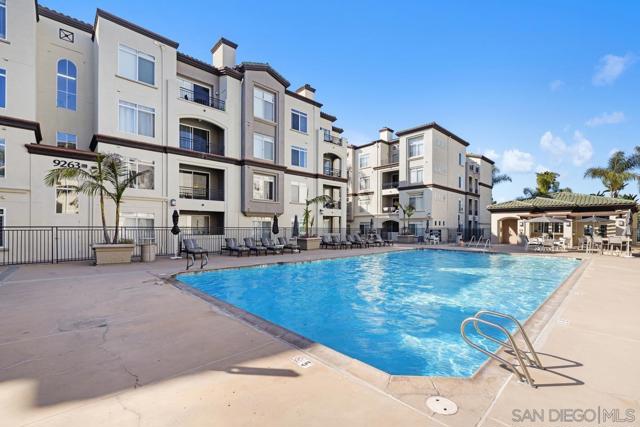 4165 Executive Dr, La Jolla, California 92037, 2 Bedrooms Bedrooms, ,2 BathroomsBathrooms,Condominium,For Sale,Executive Dr,250020091SD