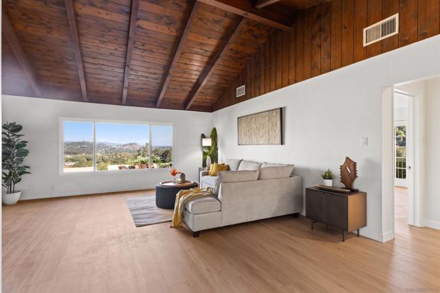 25311 Jesmond Dene Road, Escondido CA: https://media.crmls.org/mediaz/ccbd1577-fb76-436a-857d-f433095ec307.jpg