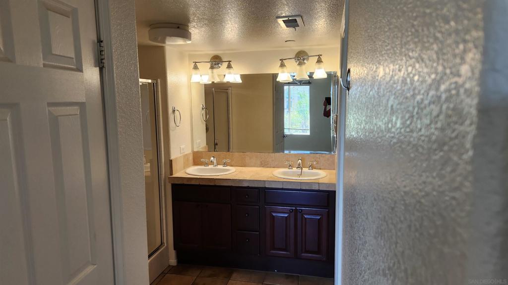 8877 Tribeca Circle - photo 11