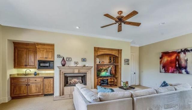 14155 Bryce Point, Poway CA: https://media.crmls.org/mediaz/ccbea4a7-046b-4b17-98d6-0e58bfa64371.jpg