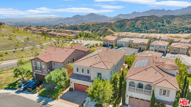 11945 Mirabel Way, Porter Ranch CA: https://media.crmls.org/mediaz/ccc60fe5-8f6f-4432-9a9e-d9fb9eaf8448.jpg