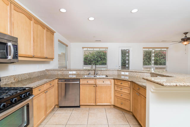66168 S Agua Dulce Drive, Desert Hot Springs CA: https://media.crmls.org/mediaz/ccc62a80-fd96-4ceb-932e-3cc1a565e759.jpg