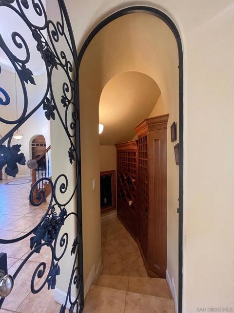 Image 4 of 6 For 4490 Rosecliff