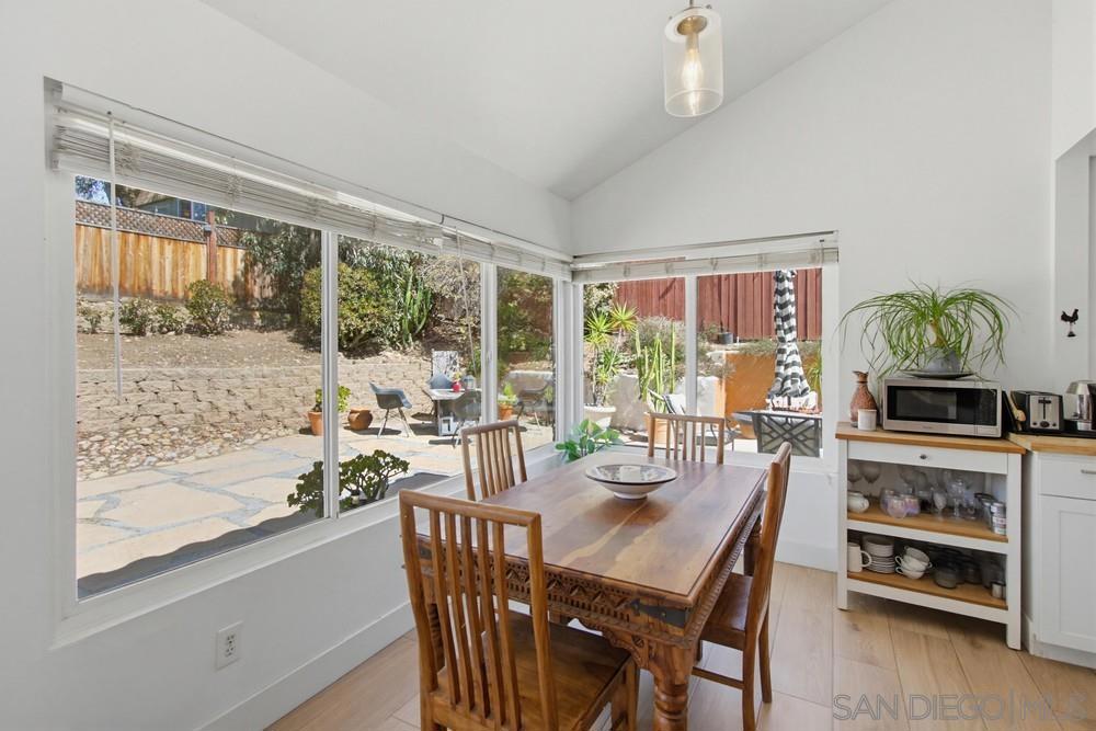 10184 Aviary Dr - photo 6