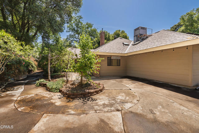 51793 Quail Ridge Road, Oakhurst CA: https://media.crmls.org/mediaz/ccc6993d-ccab-4244-ac21-632fc205f82e.jpg