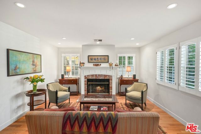 4308 Ben Avenue photo 4