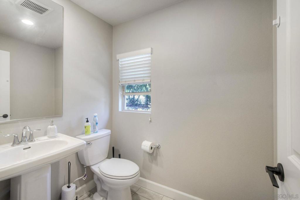 1577 Castillo Way - photo 19