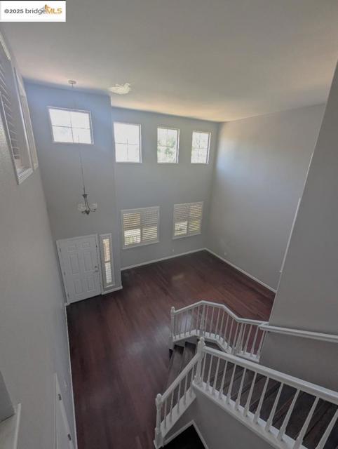 4958 Bay View CIR, Stockton CA: https://media.crmls.org/mediaz/ccc7a7b3-a2c1-4d58-88c1-ae8dd9d8eddc.jpg
