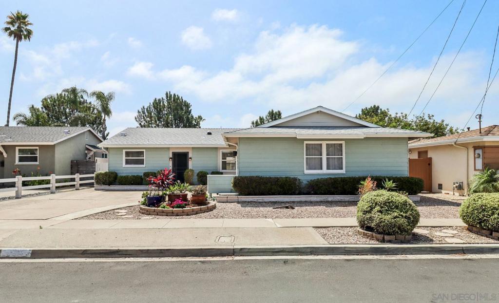 5011 Mount Casas Dr