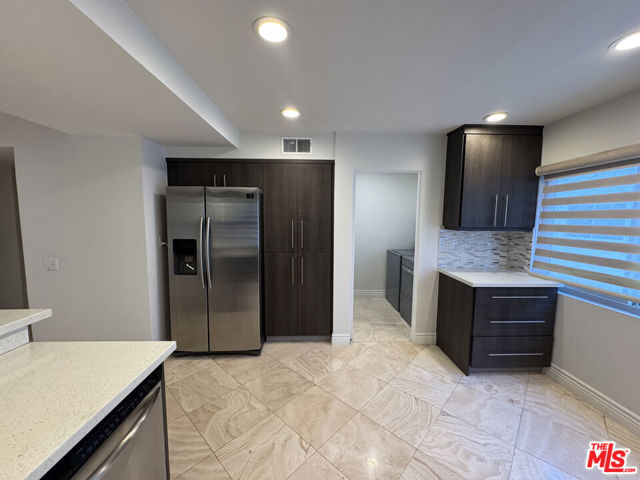 6205 1/2 Nita Avenue, Woodland Hills CA: https://media.crmls.org/mediaz/ccca8750-3fb7-4715-8482-61925104c396.jpg