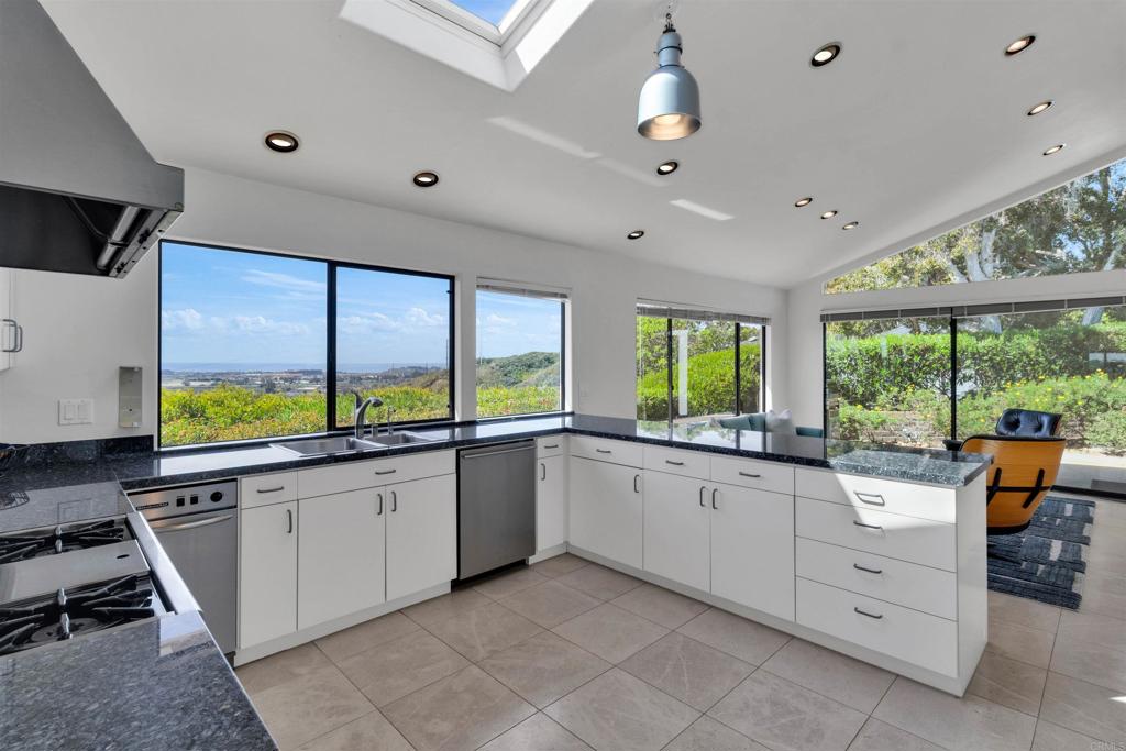 4594 Vista De La Patria - photo 18