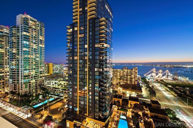 1388 Kettner Blvd, San Diego CA: https://media.crmls.org/mediaz/cccba336-2618-41ad-8618-d6c0ccb34b15.jpg