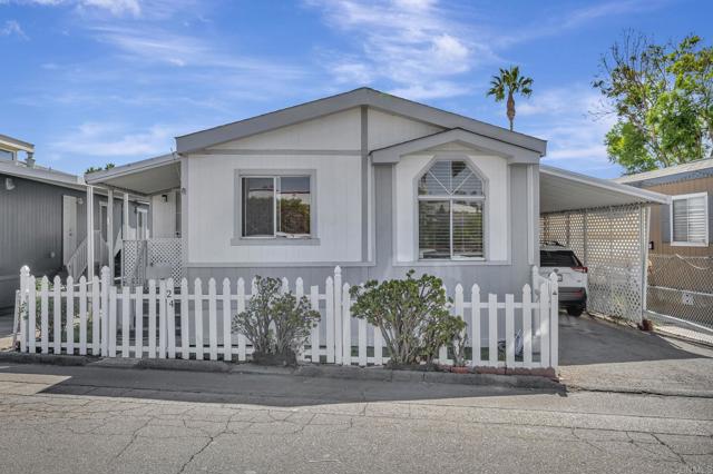 Detail Gallery Image 3 of 28 For 10707 Jamacha #24,  Spring Valley,  CA 91978 - 3 Beds | 2 Baths