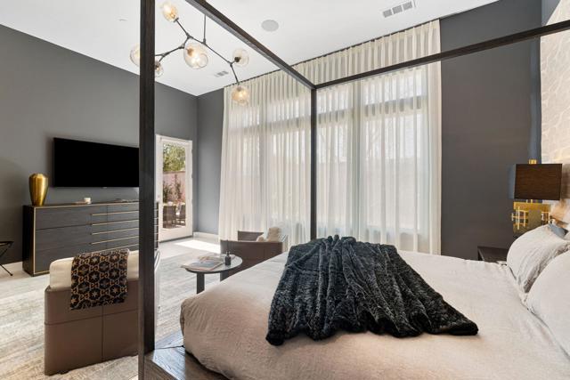 81670 Haflinger Way, La Quinta CA: https://media.crmls.org/mediaz/cccc1f37-f381-437e-9663-f256eef909e3.jpg