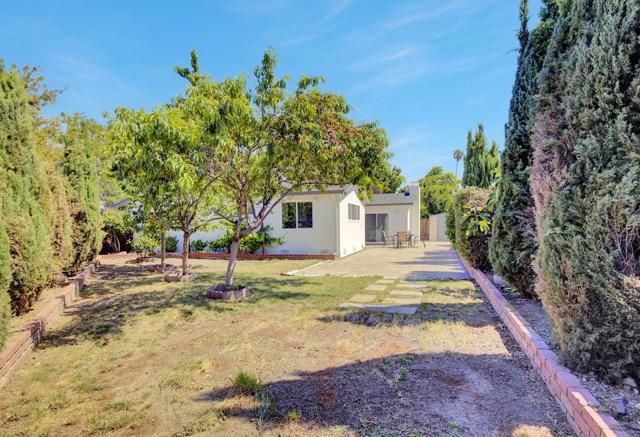 34863 Warwick Court, Fremont CA: https://media.crmls.org/mediaz/cccce91c-b685-4836-a0d0-f302da4f45ec.jpg