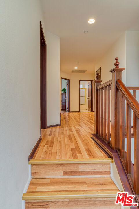 13103 Angeles Trail Way, Sylmar CA: https://media.crmls.org/mediaz/cccd240e-ad0e-45ce-9831-289cd968b0e3.jpg