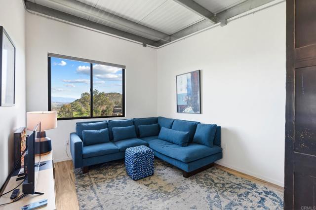 Detail Gallery Image 60 of 75 For 6937 Kellyn Ln, Vista,  CA 92084 - 4 Beds | 4/1 Baths