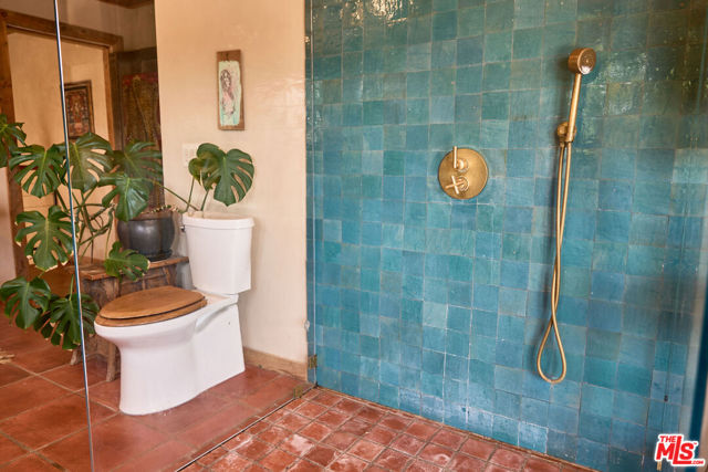 5 Bed Home for Sale in Topanga, California