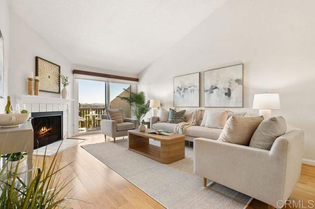 Detail Gallery Image 4 of 35 For 2118 Valleydale Lane, Encinitas,  CA 92024 - 2 Beds | 2 Baths