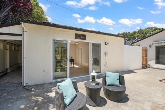 2032 W Hedding Street, San Jose CA: https://media.crmls.org/mediaz/ccd098e3-d9c3-445a-af09-c94102639e9d.jpg