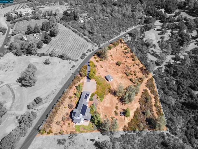 1500 Hidden Bridge Rd, El Dorado Hills, California 95762, 3 Bedrooms Bedrooms, ,3 BathroomsBathrooms,Single Family Residence,For Sale,Hidden Bridge Rd,41073632