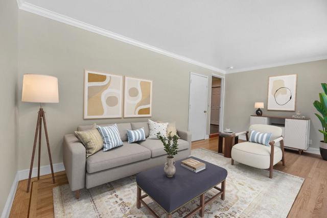 10 Banff Way, Pacifica CA: https://media.crmls.org/mediaz/ccd23b5b-53ea-4ba8-80ca-09daf2002e45.jpg