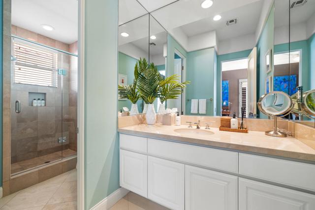 49606 Montana Way, La Quinta CA: https://media.crmls.org/mediaz/ccd2578e-70f2-458c-ad90-b4de7f497b2a.jpg