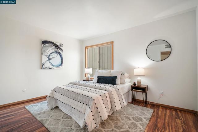 232 Jewel Terrace, Danville CA: https://media.crmls.org/mediaz/ccd38db4-e2e3-4ebd-90c4-6ea2c2fa6919.jpg