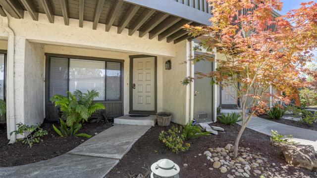 622 N Ahwanee Terrace, Sunnyvale CA: https://media.crmls.org/mediaz/ccd41c1c-06a4-4532-80b7-6d26426e439f.jpg