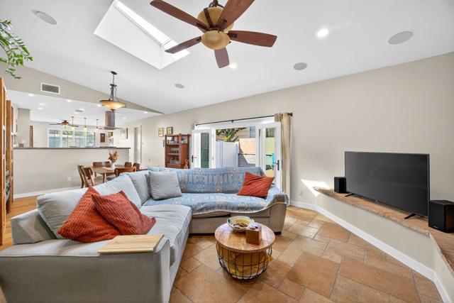 Detail Gallery Image 16 of 55 For 4557 Toni Ln, La Mesa,  CA 91942 - 3 Beds | 2 Baths