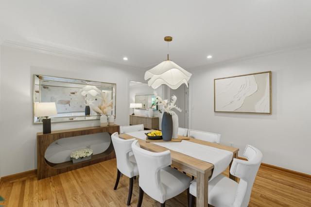 1463 Greenwood Avenue, San Carlos CA: https://media.crmls.org/mediaz/ccd494b3-7b9c-44b7-8689-8fe244552d1c.jpg