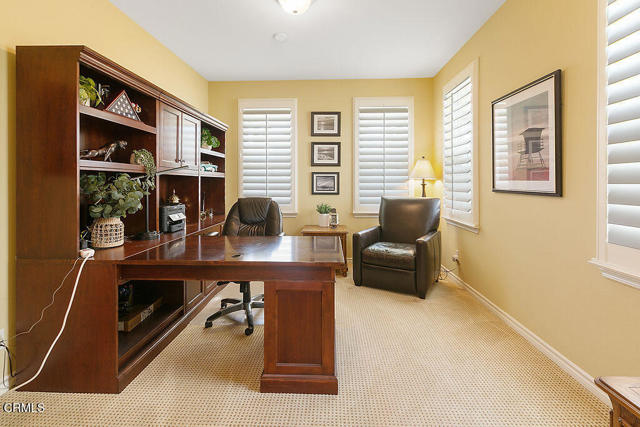 1464 Twin Tides Place, Oxnard CA: https://media.crmls.org/mediaz/ccd65599-afa2-4d0d-89c5-e07205bed99f.jpg