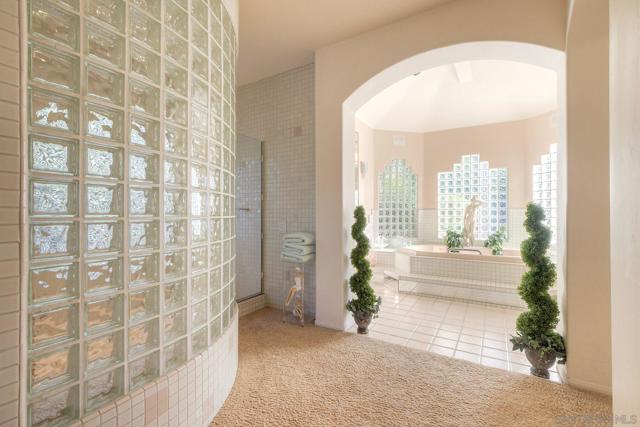 13455 Old Winery Road, Poway CA: https://media.crmls.org/mediaz/ccda70a8-65e3-495f-91a7-11049d57f5dc.jpg