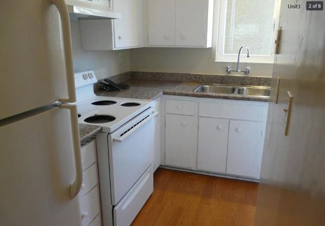 883 Di Fiore Drive, San Jose CA: https://media.crmls.org/mediaz/ccdb2439-cf06-44e7-a6ce-3770d2fc5e30.jpg