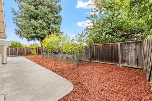 959 Reed Avenue, Sunnyvale CA: https://media.crmls.org/mediaz/ccdb383a-4572-4c84-b88b-d196741a02b2.jpg