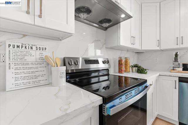 Image 11 of 46 For 4519 Edwards Ln