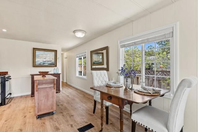 220 Mar Vista Drive, Aptos CA: https://media.crmls.org/mediaz/ccdbfa66-3fec-4a05-b4b0-214efa0ffa10.jpg