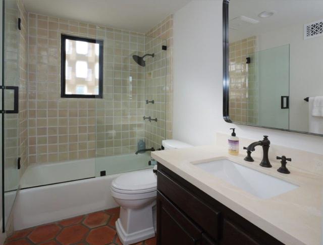 32524 Seacliff Drive, Rancho Palos Verdes CA: https://media.crmls.org/mediaz/ccdcaad5-2eb4-44b1-b0bb-e1d3eb65b883.jpg