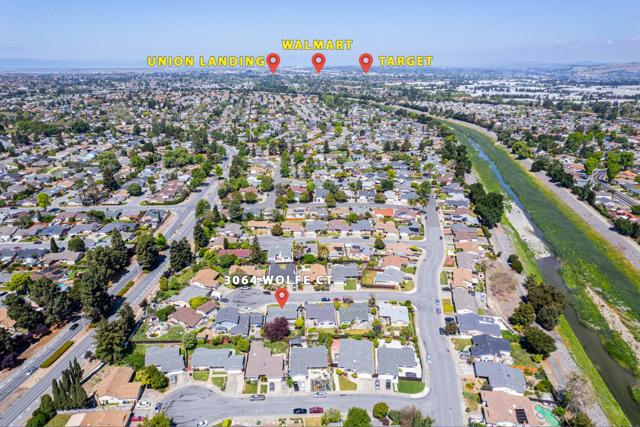 3064 Wolfe Court, Fremont CA: https://media.crmls.org/mediaz/ccde9c46-41b2-43cc-8383-3c6b63303f52.jpg