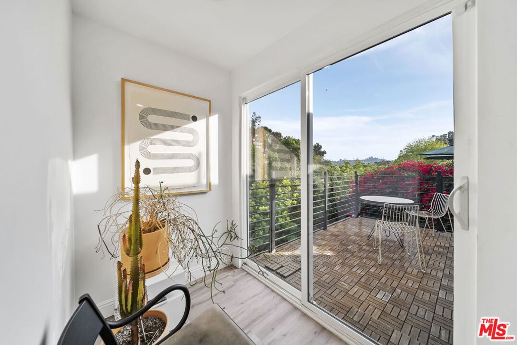 MLS #25625493 image #13