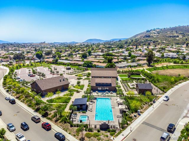1682 Carol Lee Lane, Escondido CA: https://media.crmls.org/mediaz/ccdfcf2f-3133-445f-bc10-045dc0861021.jpg