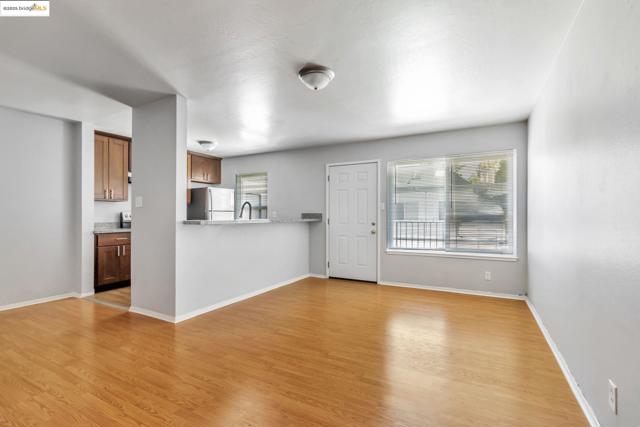1626 Dwight Way, Berkeley CA: https://media.crmls.org/mediaz/cce0de5c-531f-4998-addc-3127c29479fd.jpg