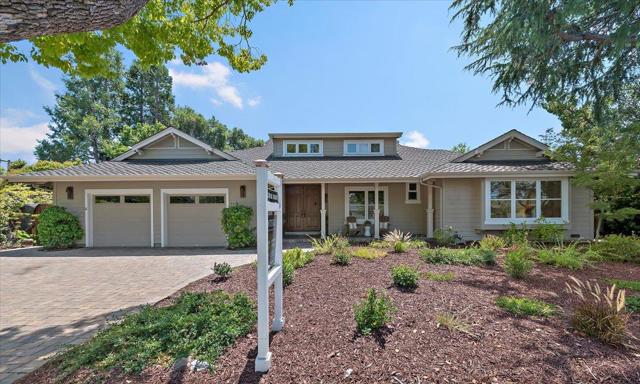 838 Cherrystone Drive, Los Gatos CA: https://media.crmls.org/mediaz/cce15ebf-f646-46e2-a5ac-a75672cb30d8.jpg