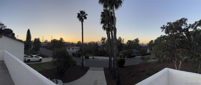 1756 Alhudson Dr, Escondido CA: https://media.crmls.org/mediaz/cce1bb30-19d5-4868-a59b-ed6abb71e23d.jpg