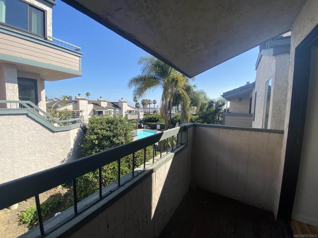 Image 9 of 15 For 3893 California St  5