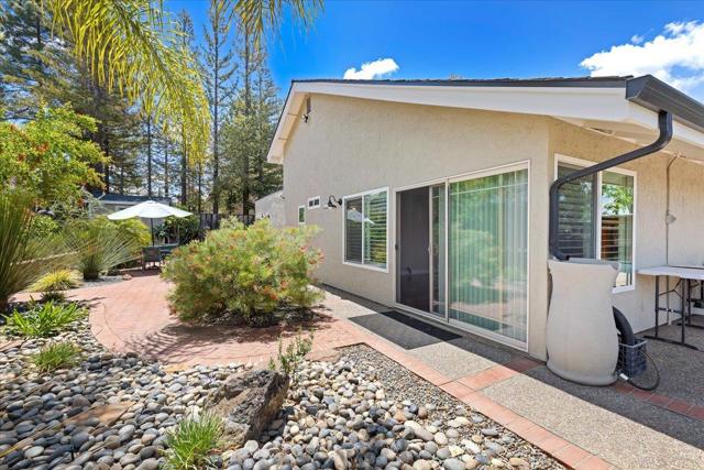 848 Pretoria Court, San Jose CA: https://media.crmls.org/mediaz/cce2f486-e7e7-4f38-9b64-fd2d2278a30a.jpg