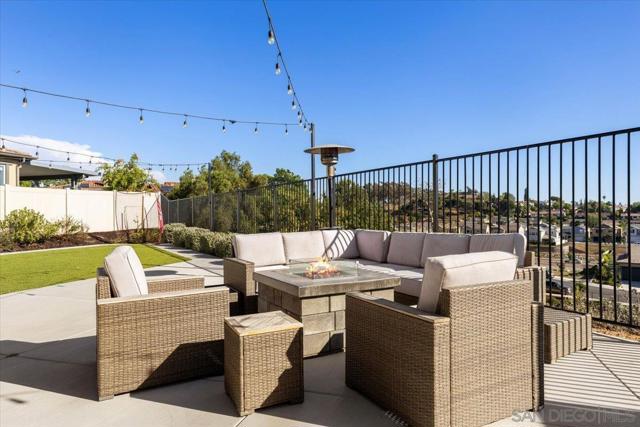 1457 Natalia Court, Escondido CA: https://media.crmls.org/mediaz/cce52154-b65d-421a-a65f-263f646185fd.jpg