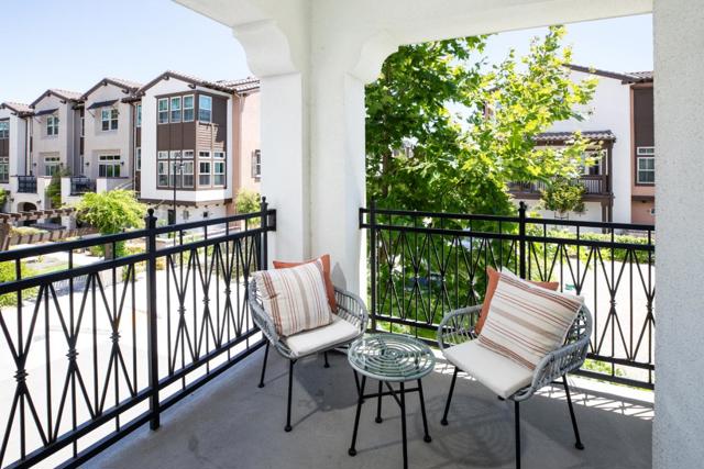2350 Toledo Terrace, Mountain View CA: https://media.crmls.org/mediaz/cce5b5f1-bd04-42a9-bc61-b6108caa3f1c.jpg