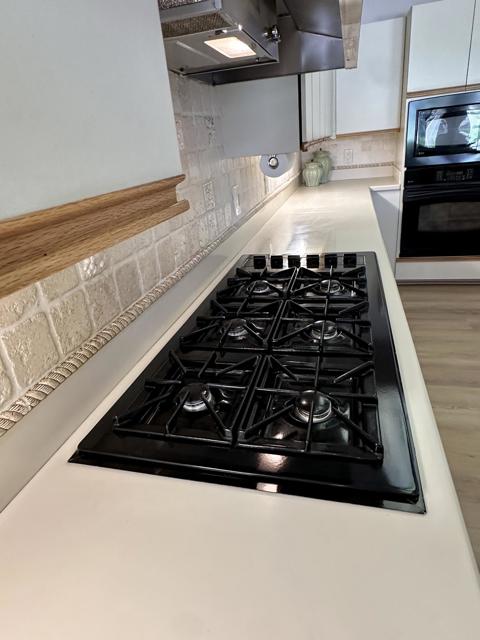212 S Kavenish Drive, Rancho Mirage CA: https://media.crmls.org/mediaz/cce5dc95-2890-4395-a178-d14216ee132d.jpg