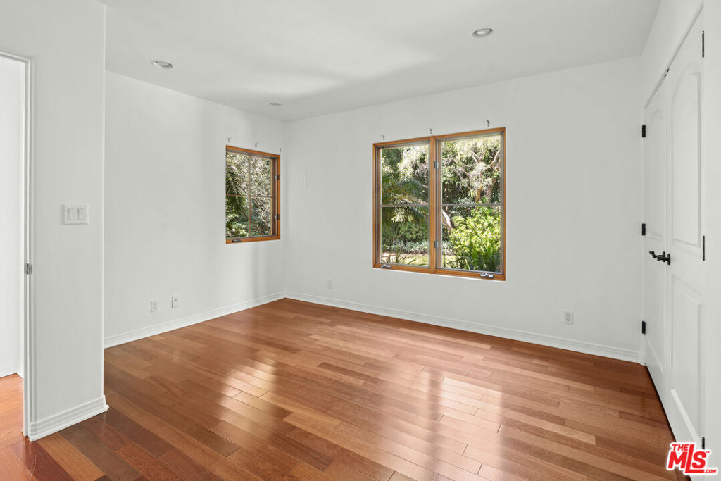 MLS #26846645 image #33